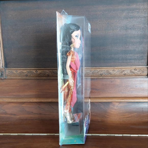 Yasmin Bratz Stylin' in the City India - Picture 4 of 4